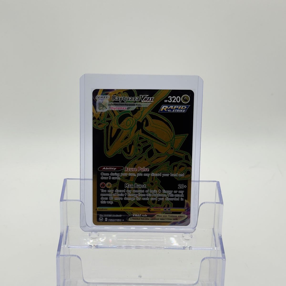 Rayquaza VMAX — Gold Secret Holo #218/203 - NM